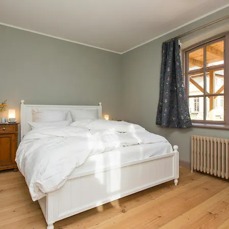 Spacious Vacation With A Garden View Semesterbostad *