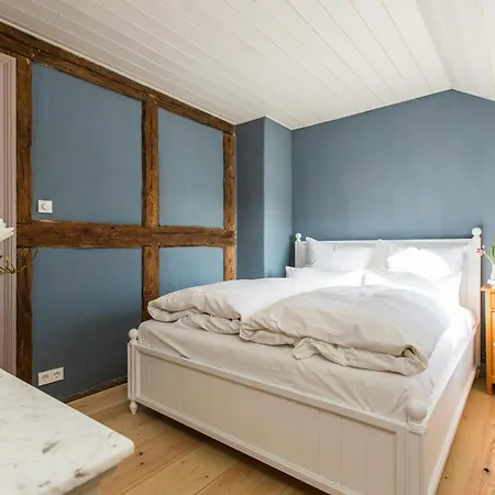 Spacious Vacation With A Garden View Semesterbostad Walow